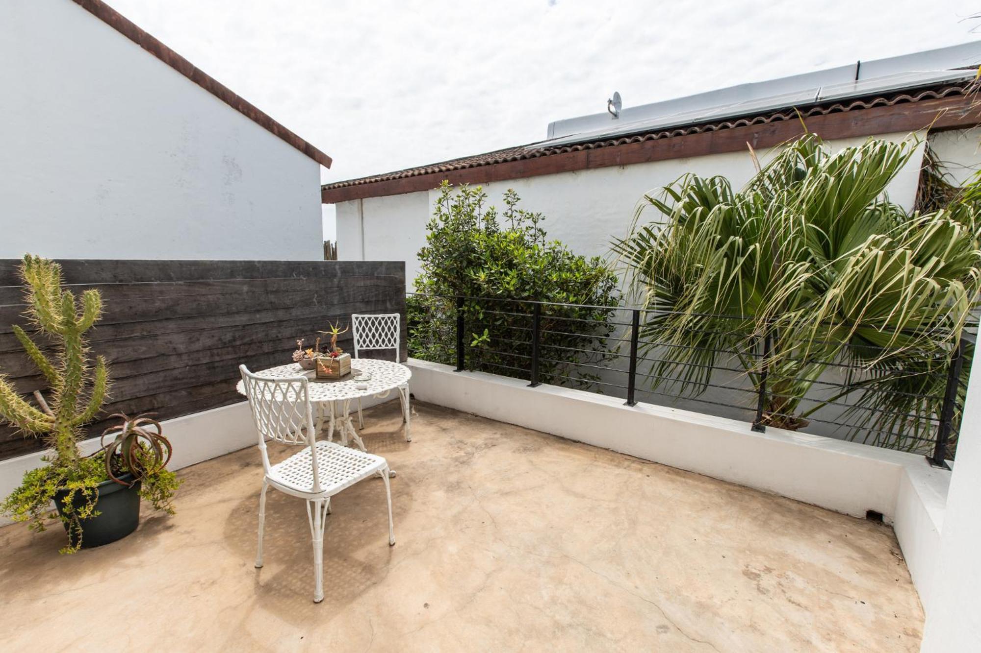 Atsupers Accommodation Jeffreys Bay Exterior photo