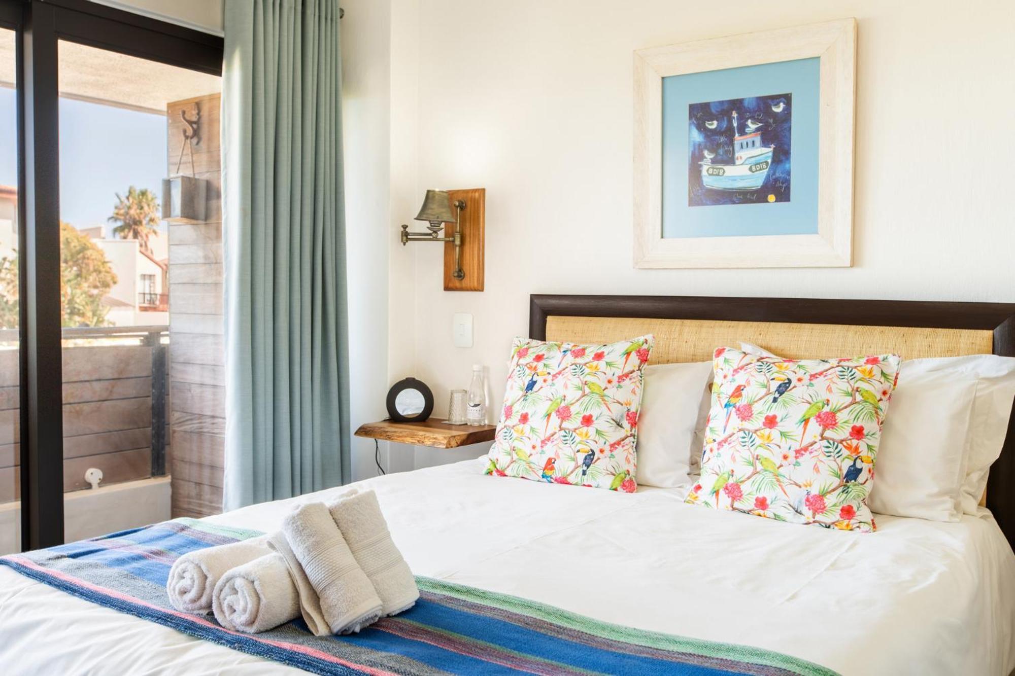 Atsupers Accommodation Jeffreys Bay Exterior photo